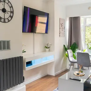 Modern 1 Bed In Greenwich - Wifi - Netflix And Stations Nearby London