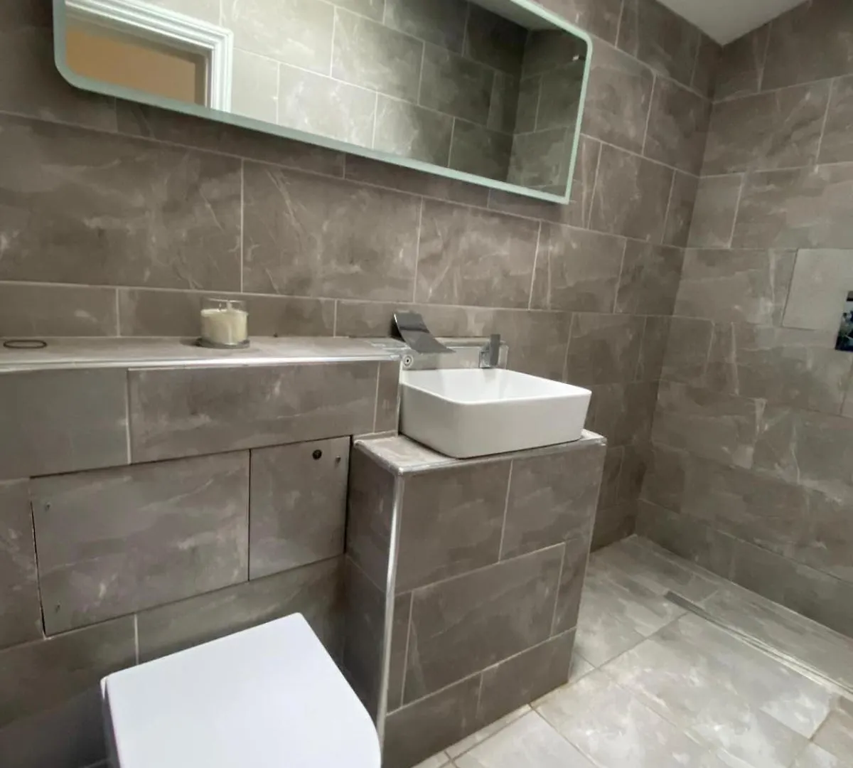 Comfy Double Rooms Eltham Homestay